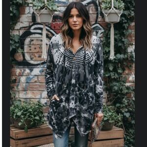 XCVI‎ Women XS black white Tie Dye Hooded Long Sleeve Cardigan grunge whimsygoth